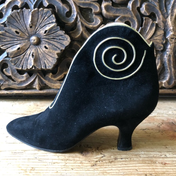 Vtg Maud Frizon Gold Swirl Black Suede Boots 36.5 - Picture 2 of 13